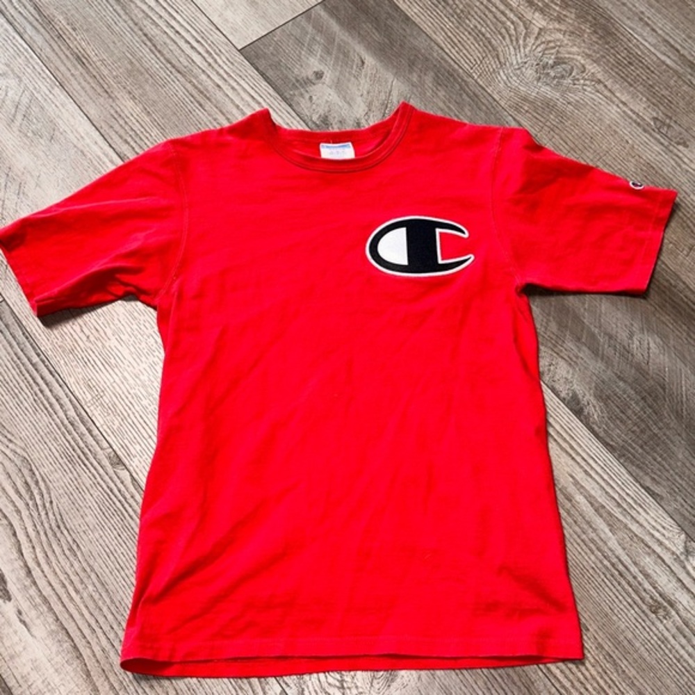 Vintage 90s Champion Heritage large patch C red t shirt M embroidered 90s